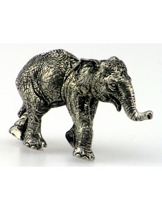 Eléphant en étain